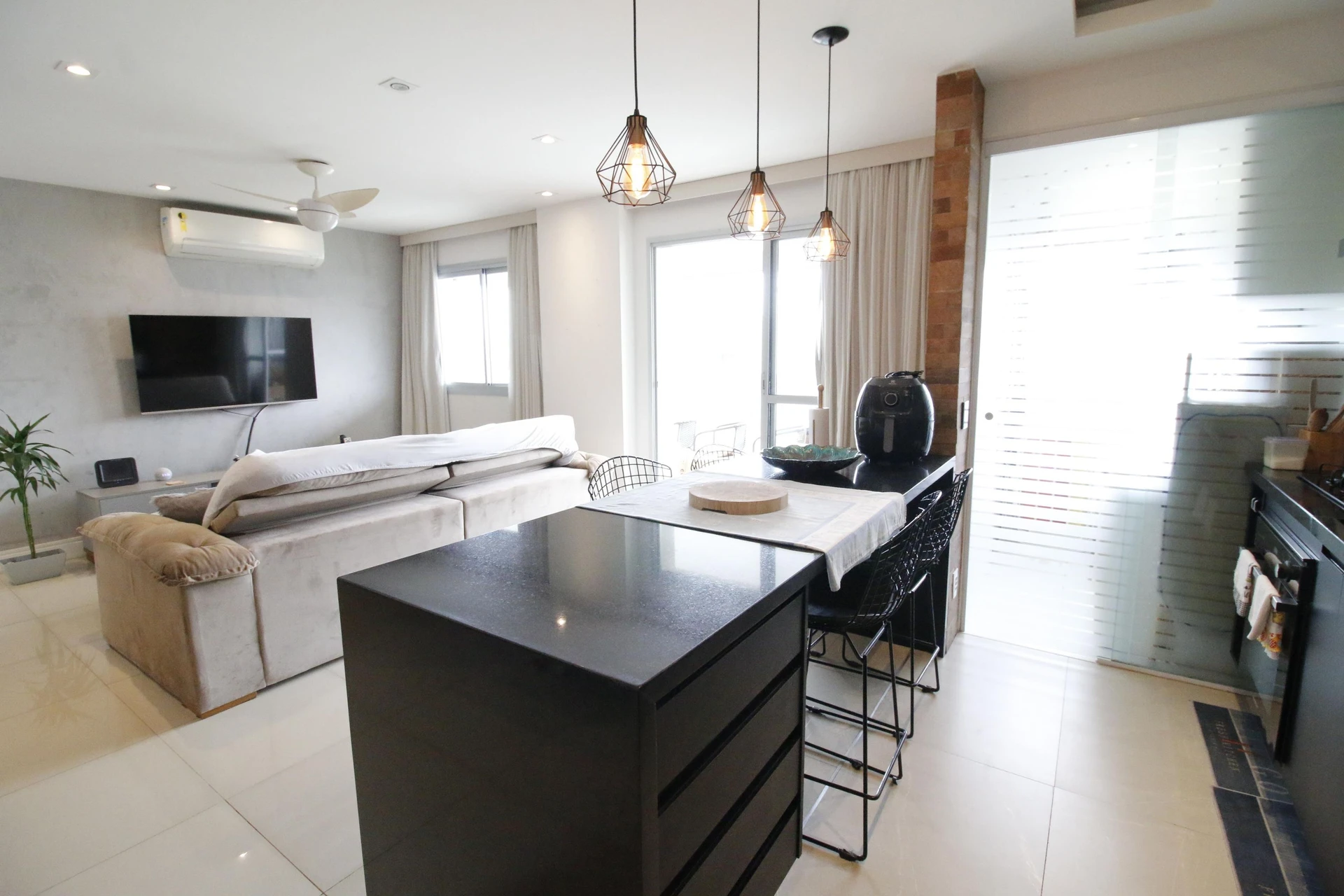 One-bedroom apartment with a dishwasher — photo 14