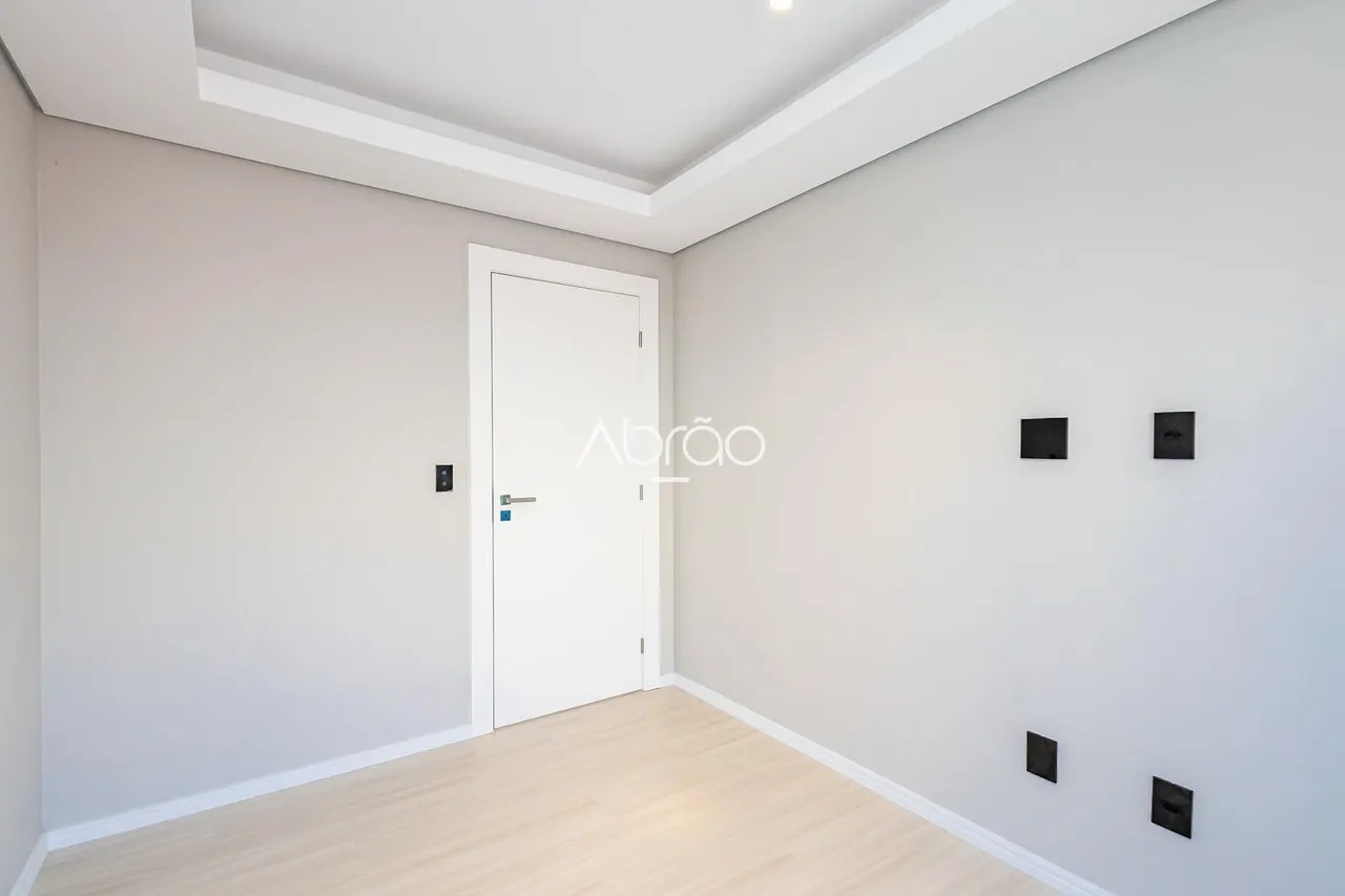 Townhouse in a gated community with 3 bedrooms and open kitchen — photo 16