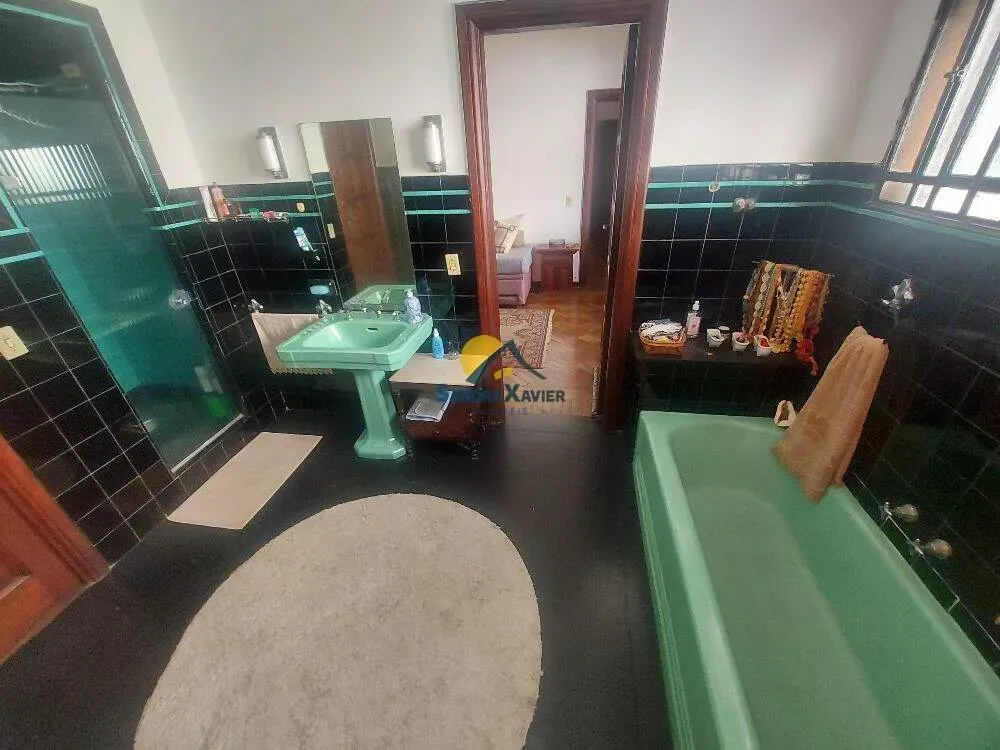 Furnished 700 m² house with 4 bedrooms and 2 en-suites — photo 61
