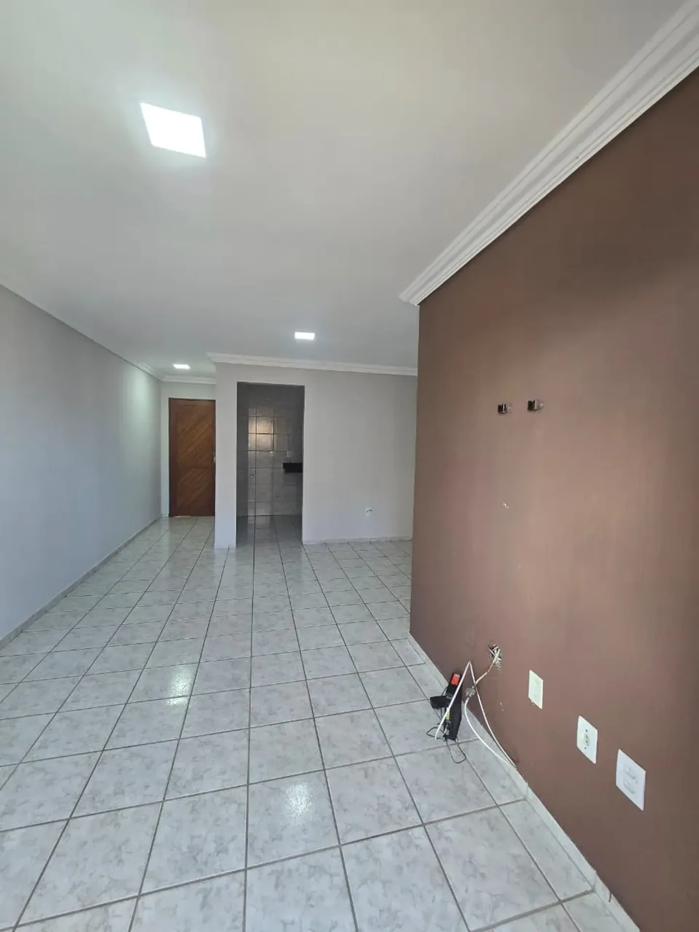 3-bedroom apartment, 1 with its own bathroom, 74 m² — photo 3