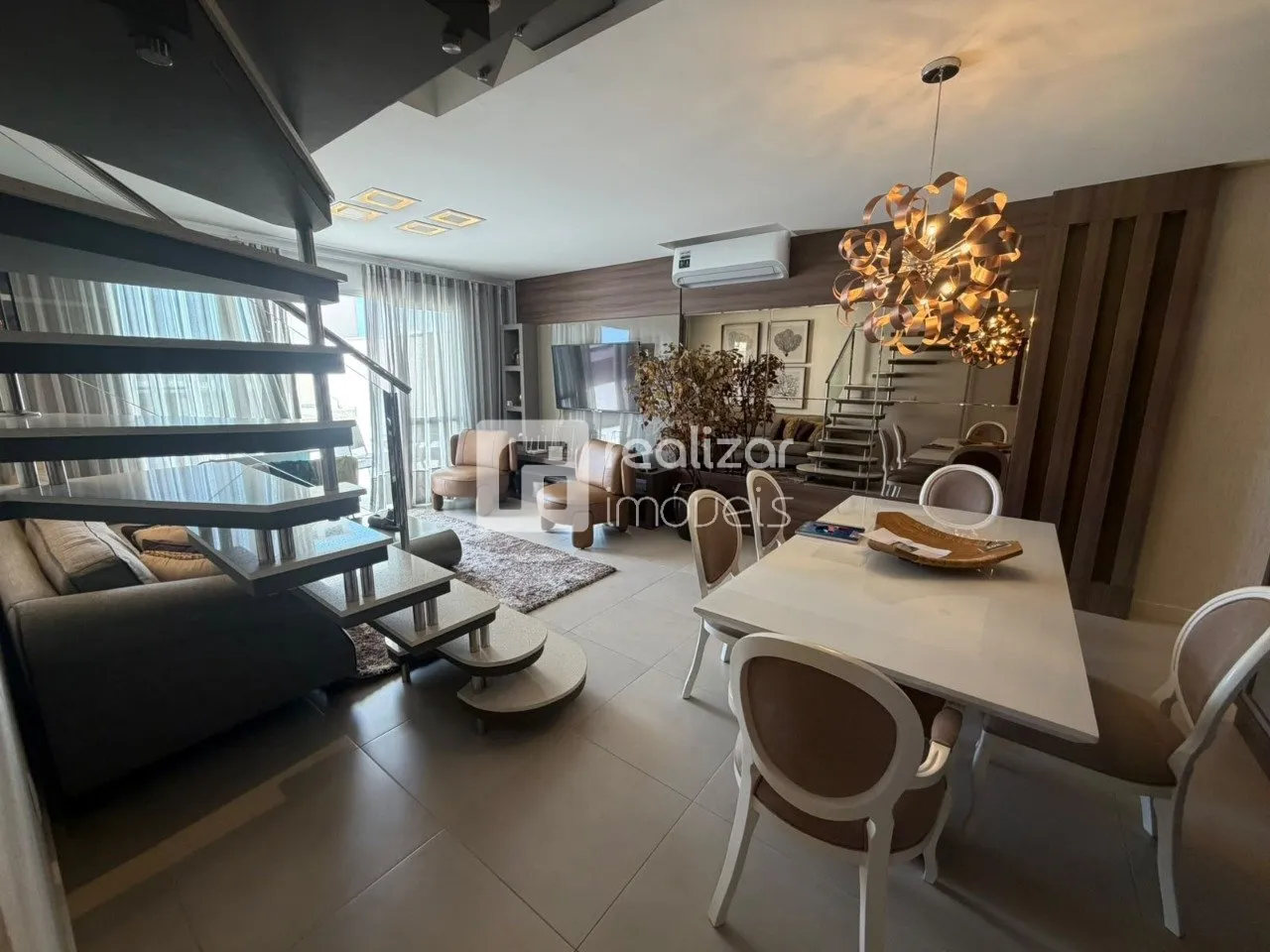 Furnished apartment, 138 m², with a home office — photo 6