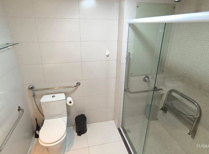 Furnished 50 m² apartment with 1 bedroom and 1 parking spot — photo 8