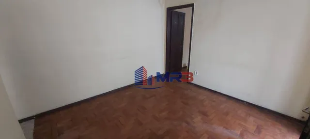 Apartamento de 1 quarto com varanda e chuveiro elétrico — photo 4