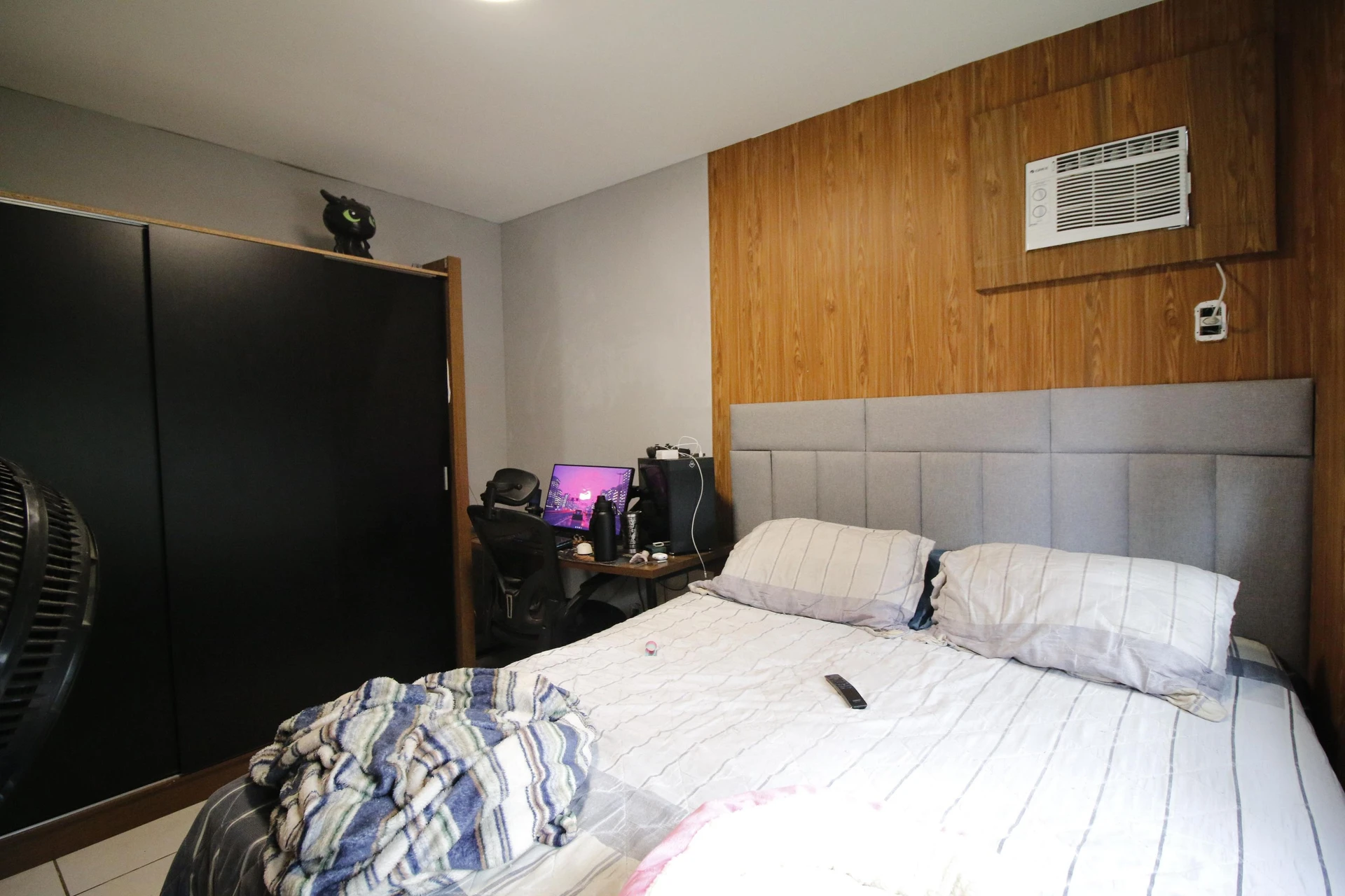 Home office in a 4-bedroom apartment, 114 m² — photo 44