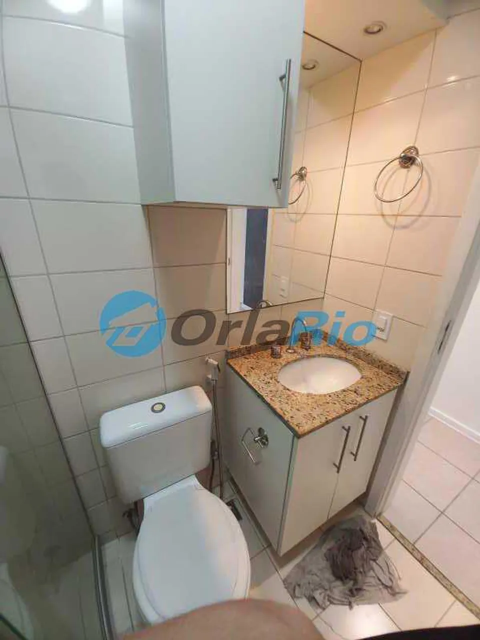 Furnished 1-bedroom apartment with open-plan kitchen — photo 6
