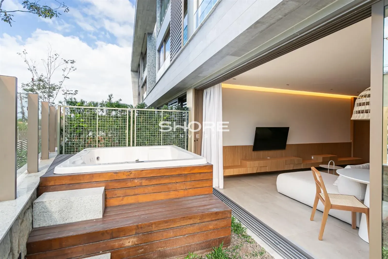 Estudio amueblado con jardín privado, 1 dormitorio y 117 m² — photo 22