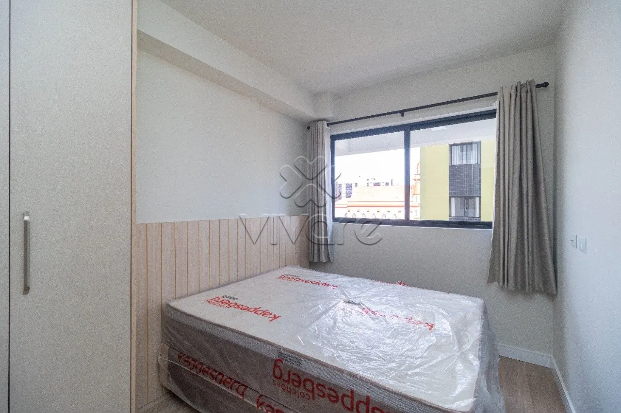 Furnished 1-bedroom apartment with open-plan kitchen — photo 10