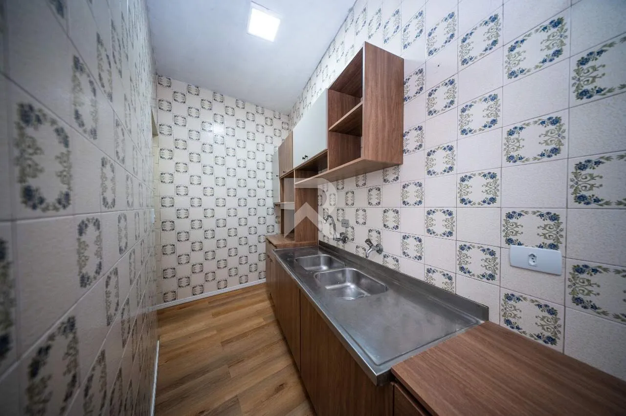 Rental house with laundry area and 5 bedrooms — photo 11