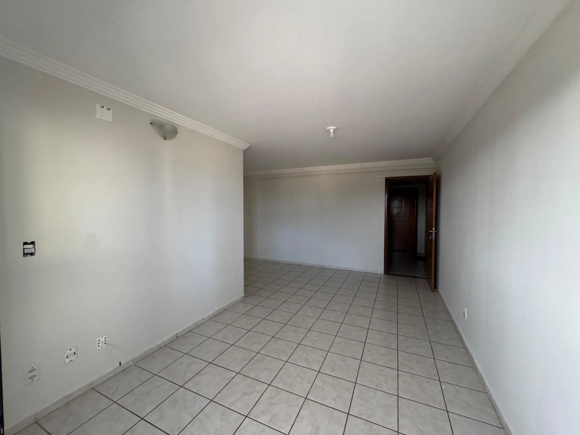 3-bedroom apartment in a building with a pool — photo 12