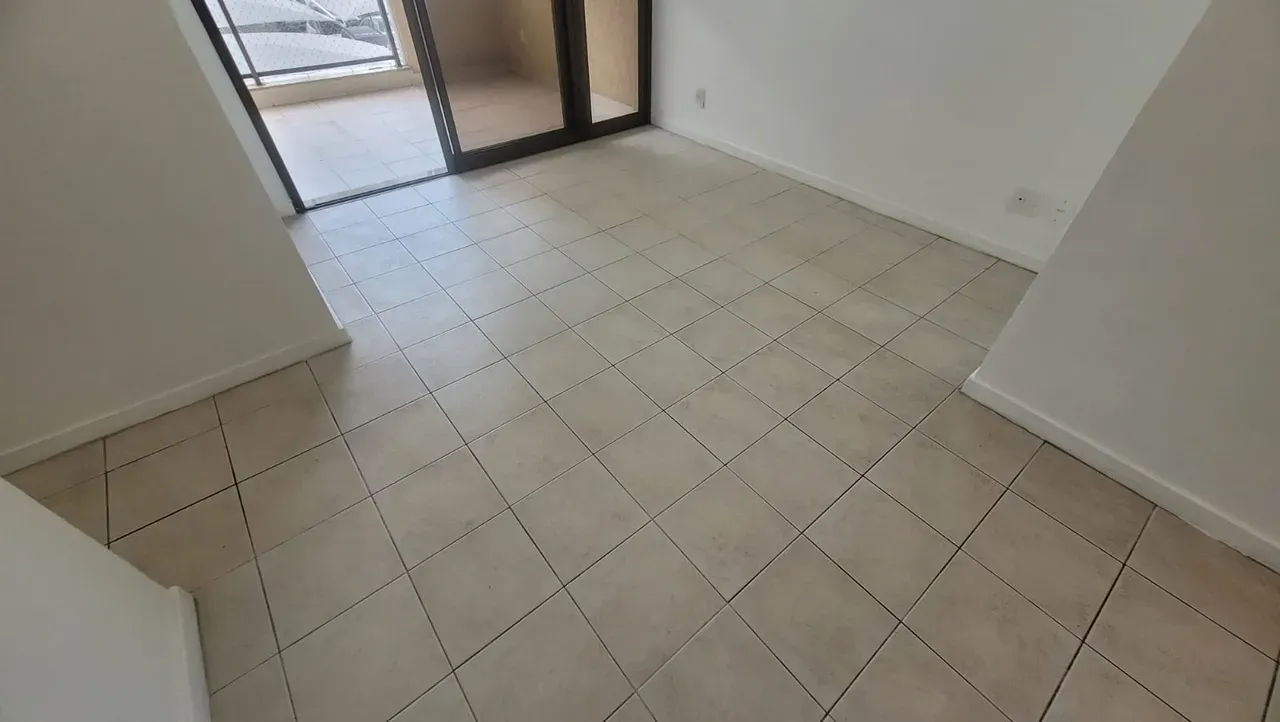 70 m² apartment with 3 bedrooms, 2 bathrooms and parking — photo 4