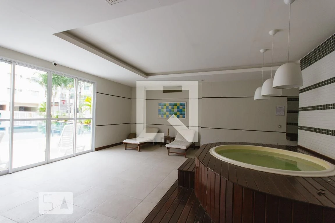 Floor-to-ceiling windows in a 2-bedroom apartment, 60 m² — photo 56