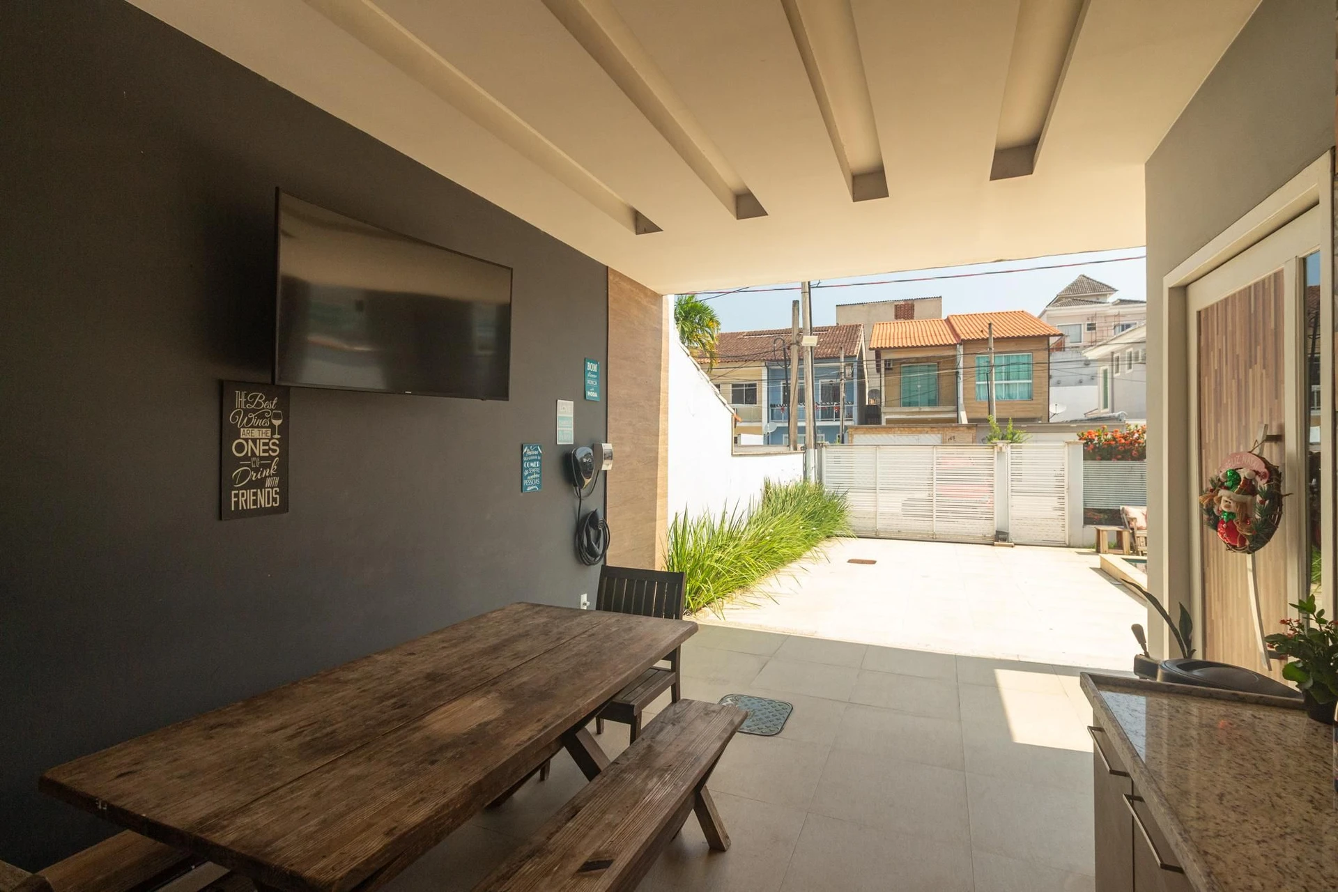 Furnished house, 285 m², with a private pool — photo 42