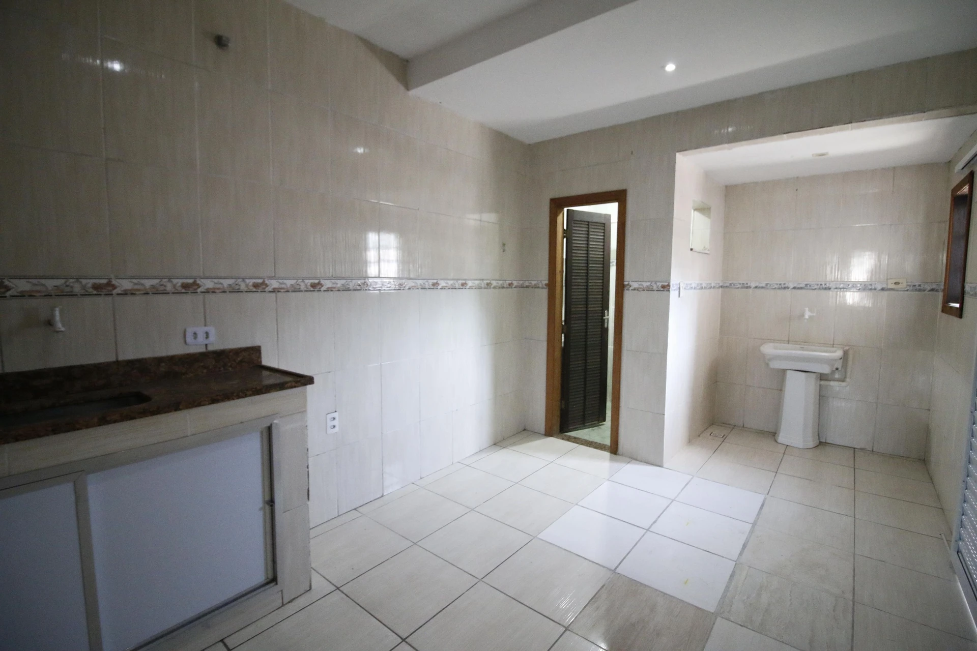 Casa para aluguel com 2 quartos e 2 banheiros — photo 9