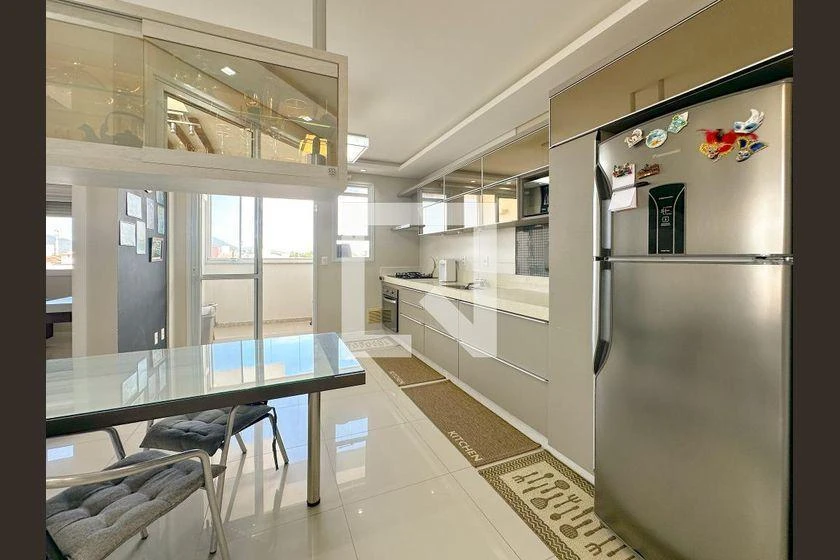 Furnished apartment with 2 bedrooms and an en-suite suite — photo 31