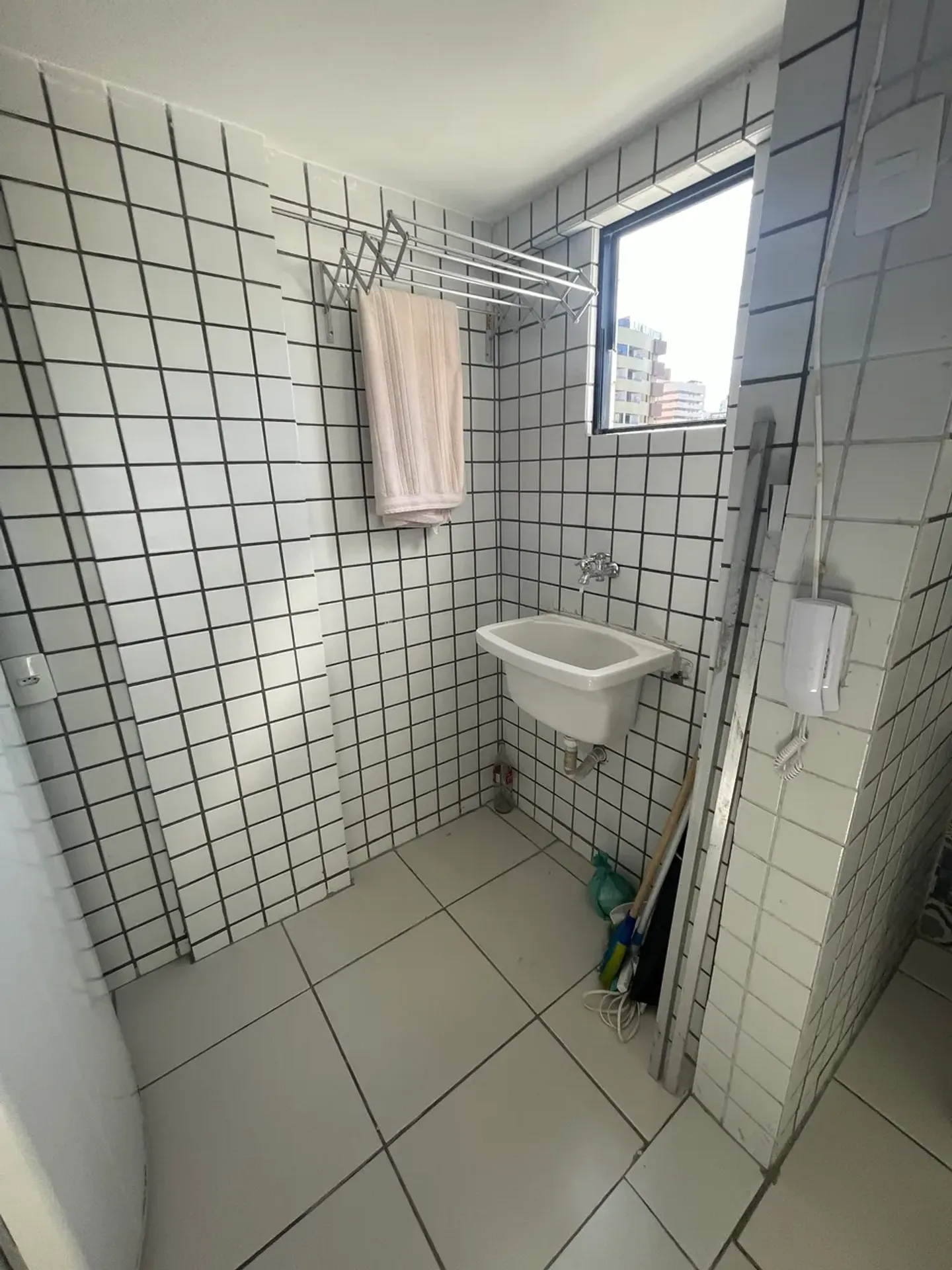 1-bedroom apartment with gas kitchen and balcony on the 4th floor — photo 6