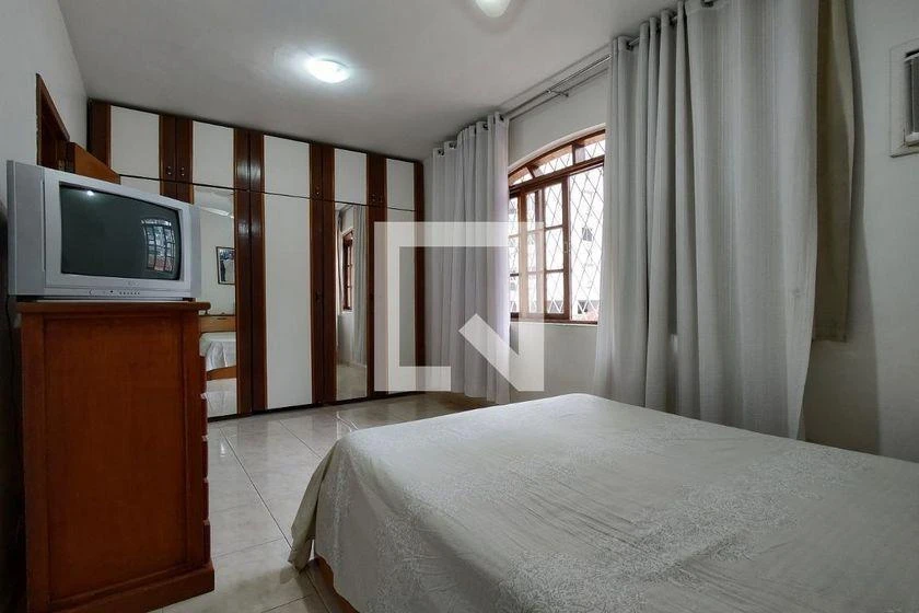 House with 6 bedrooms and shared pool — photo 4