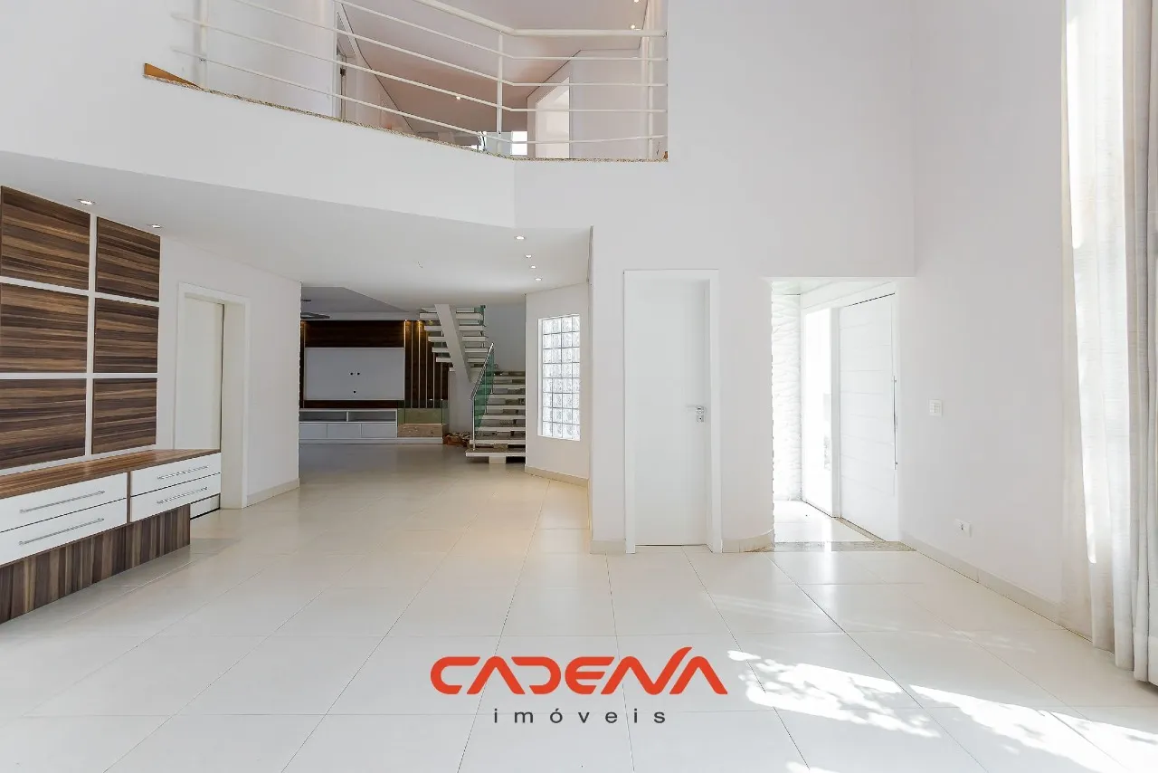 Будинок 390 м² з 4 спальнями-сюїтами та 4 місцями — photo 3