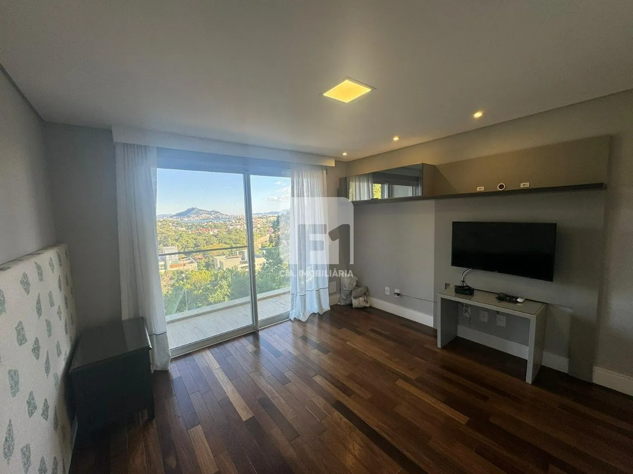 Furnished house with 7 bedrooms and a real desk — photo 69