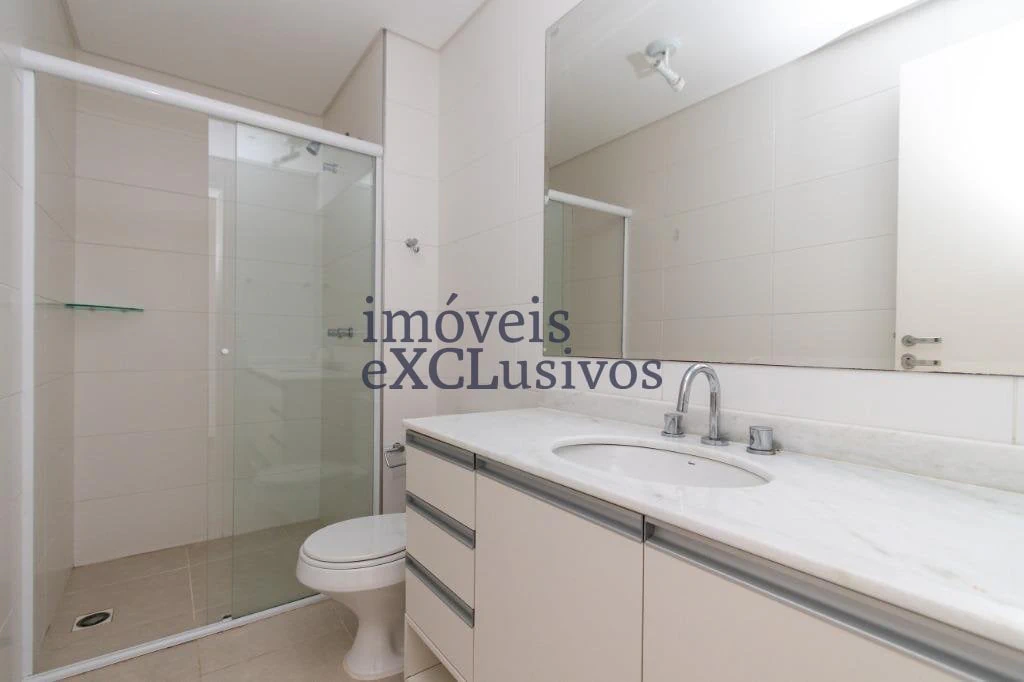 One-bedroom apartment with a private pool in Curitiba — photo 5