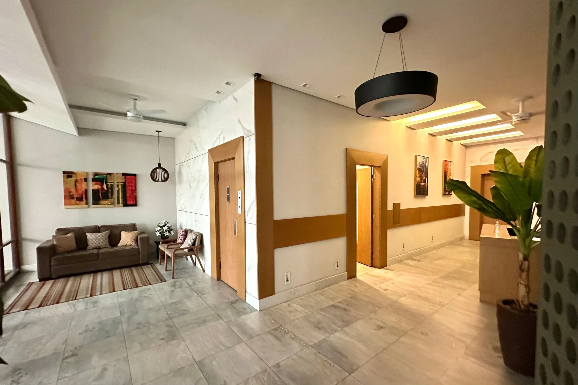 75 m² apartment with a washing machine and a home office — photo 26