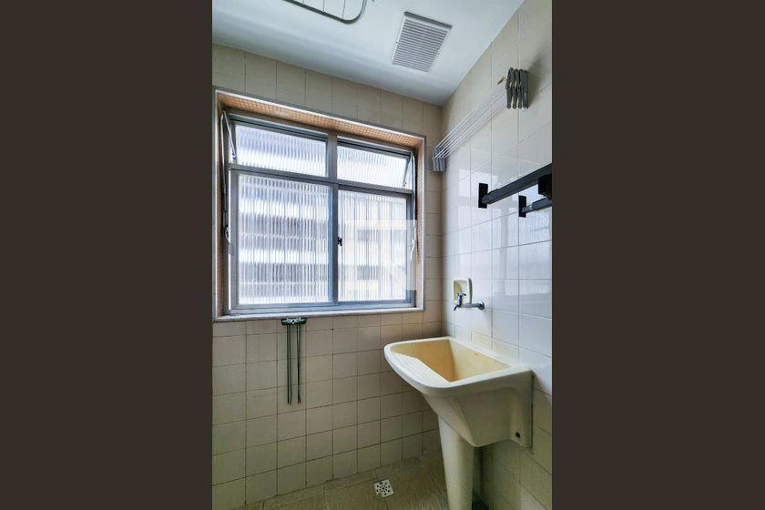 Apartamento de 2 quartos em condomínio com piscina — photo 25