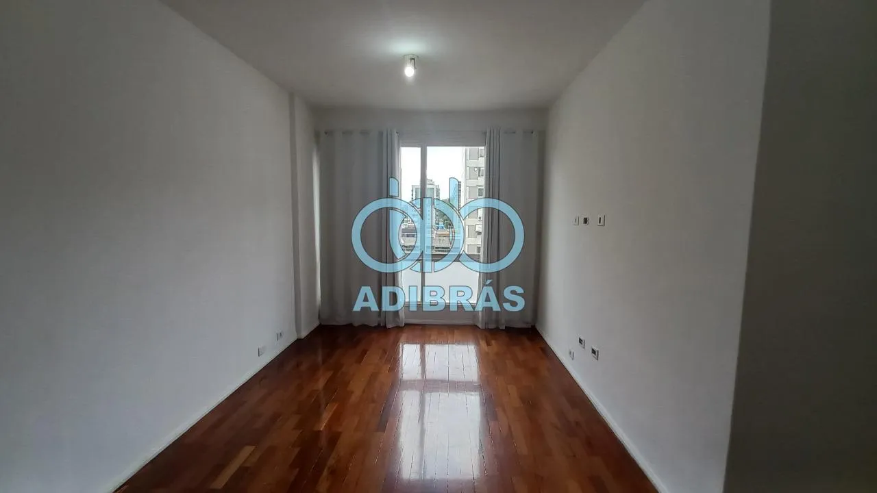 Apartamento com piso de madeira ou laminado, Tijuca — photo 10