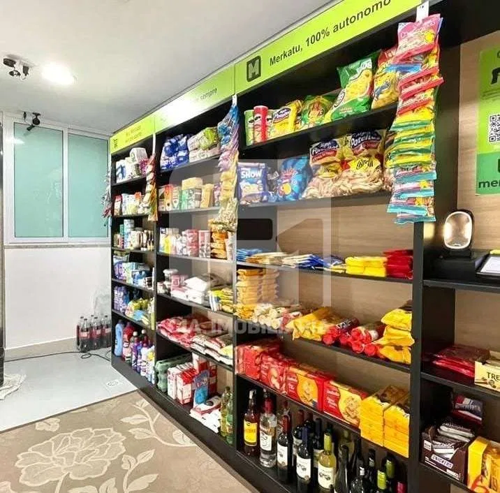 Квартира с 2 спальнями и балконом с встраиваемым грилем — photo 18