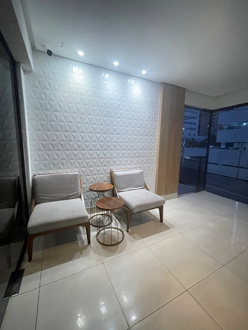 4-bedroom apartment in a building with a sauna — photo 9