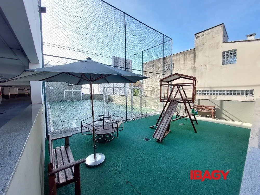 Квартира 85 м² с 3 спальнями и 2 парковочными местами — photo 21