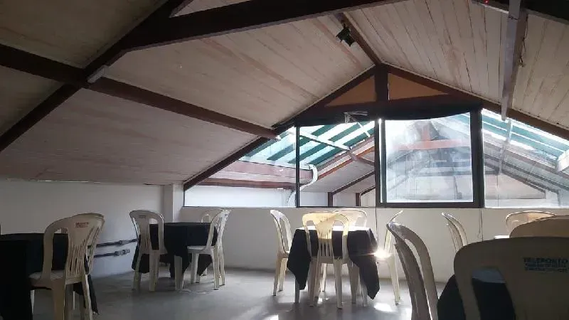 Unfurnished house with 5 bedrooms and 4 bathrooms — photo 12