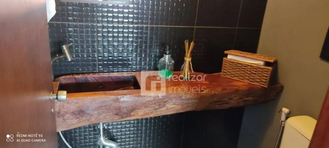 Casa con 4 dormitorios en suite y ventanales del suelo al techo — photo 15