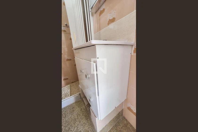 Apartamento para aluguel de 42 m² com 2 quartos — photo 33