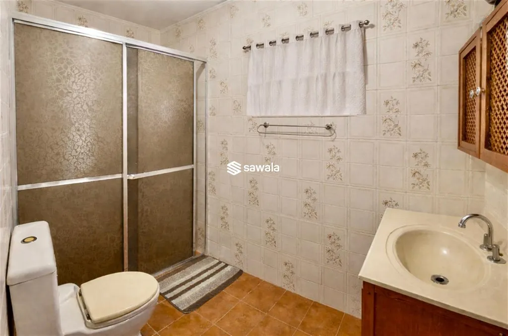 Furnished house with 3 bedrooms and 4 bathrooms — photo 24