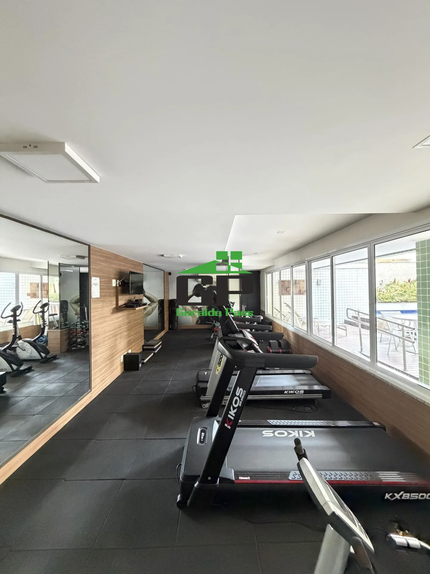 Apartamento de 2 quartos em condomínio com academia — photo 13