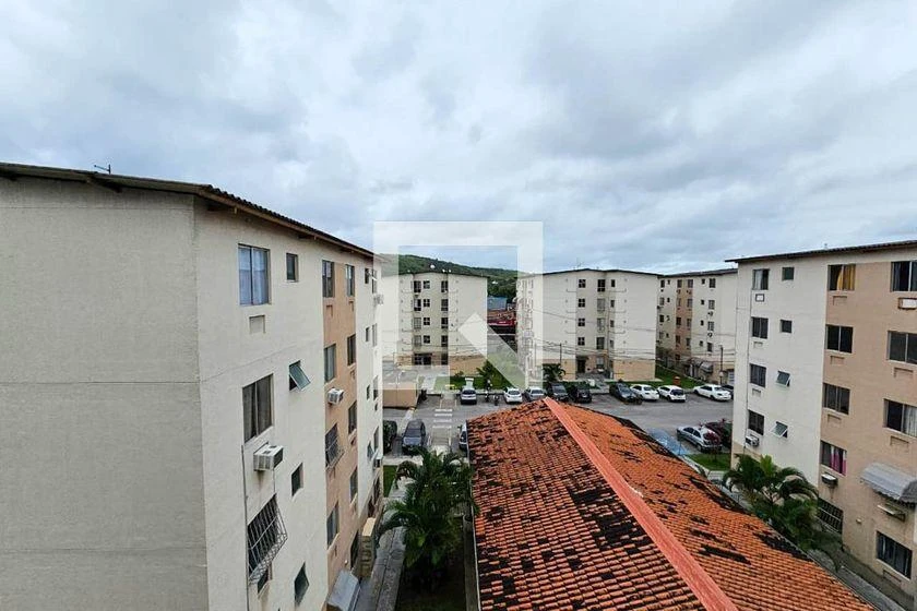 2-bedroom apartment in a building with a pool — photo 18
