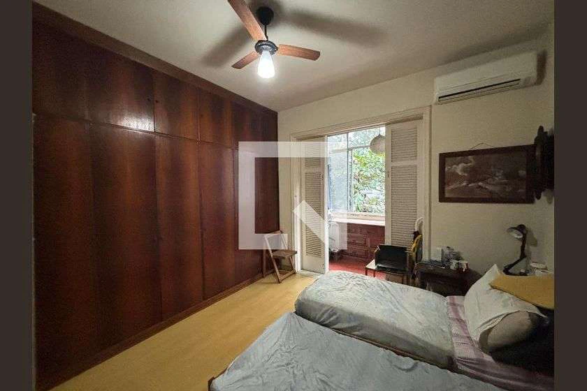 130 m² furnished apartment with 4 bedrooms and 2 baths — photo 9
