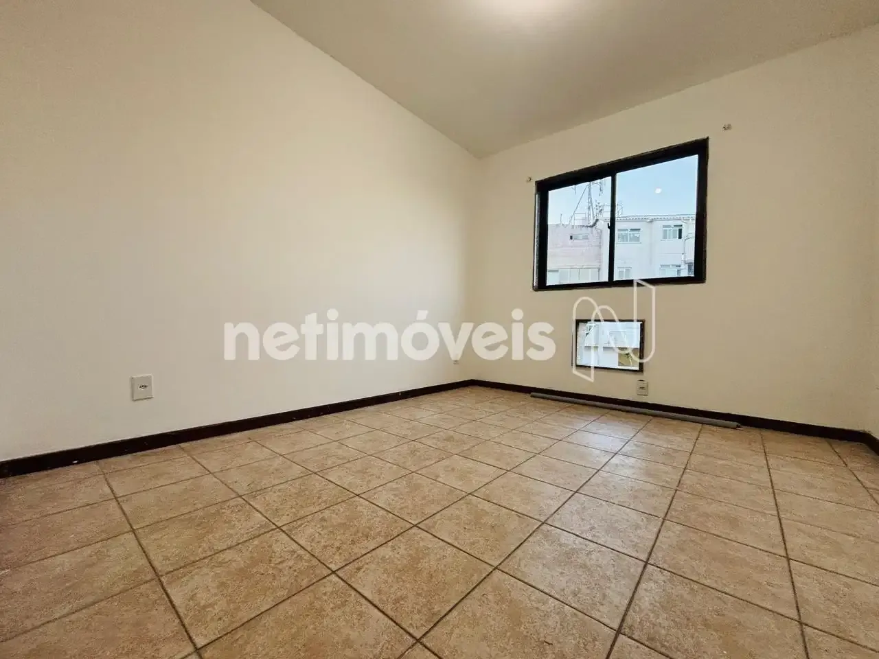 Apartamento com 3 dormitórios e varanda — photo 22
