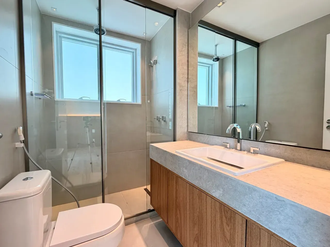 266 m² apartment with 3 bedrooms and an open kitchen — photo 18