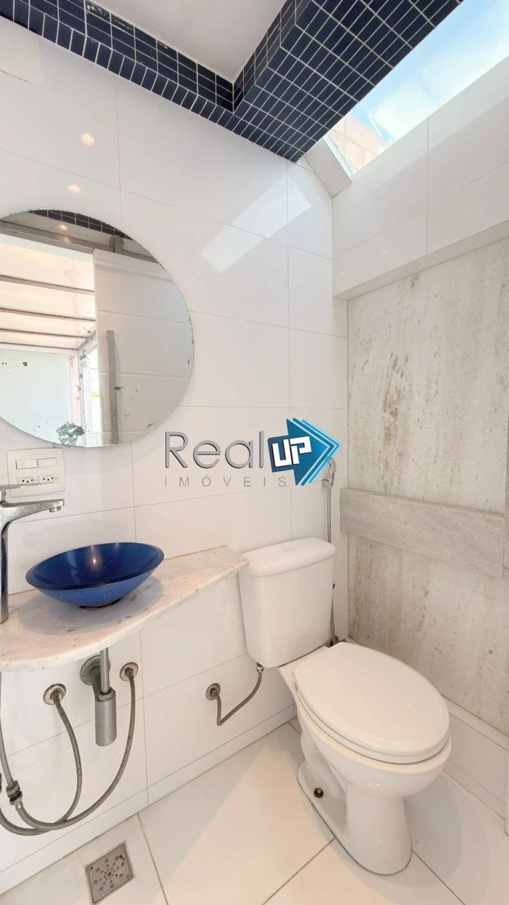 Rooftop apartment with balcony and 4 bedrooms, 5 baths — photo 38