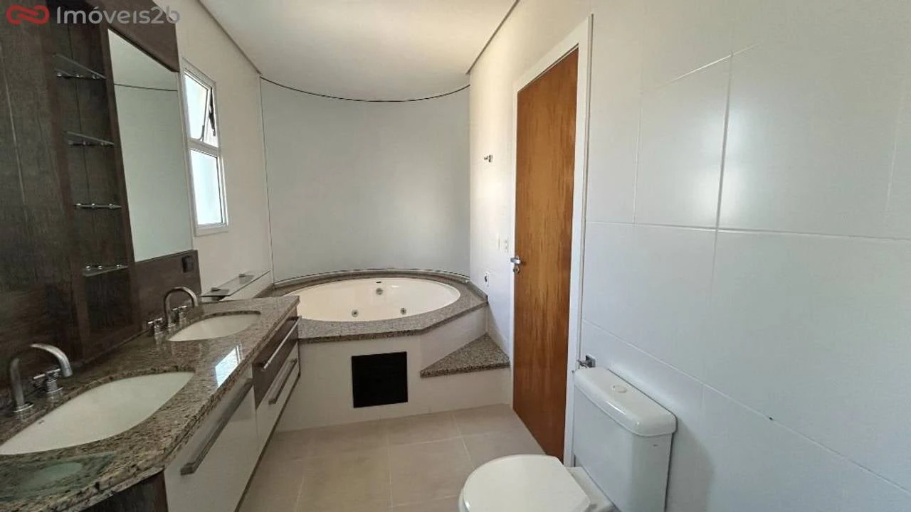 3 en-suite bedroom apartment with gourmet balcony 206 m² — photo 15