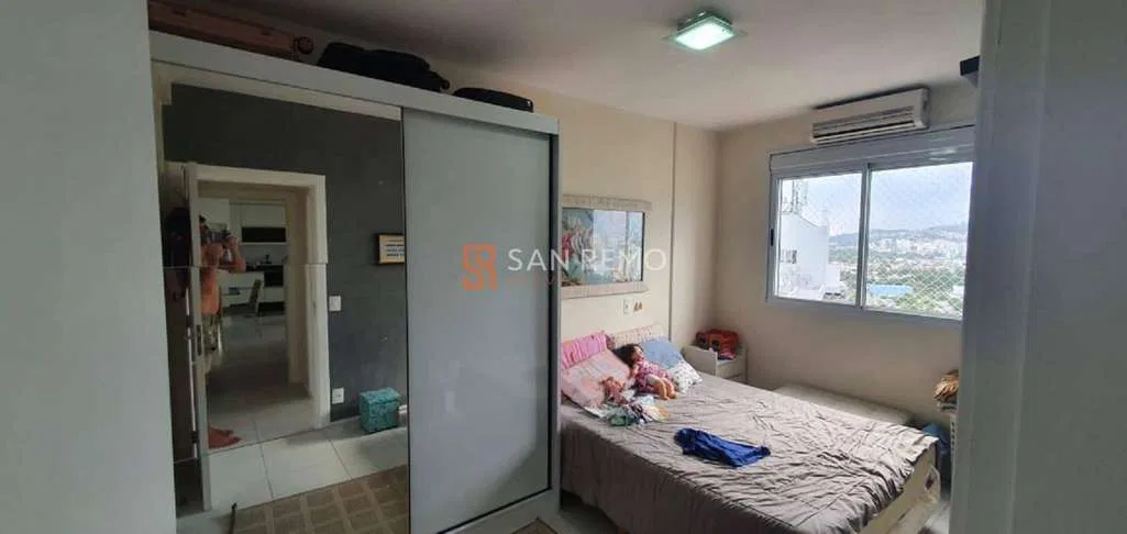 Floor-to-ceiling windows in a 2-bedroom apartment, 85 m² — photo 8