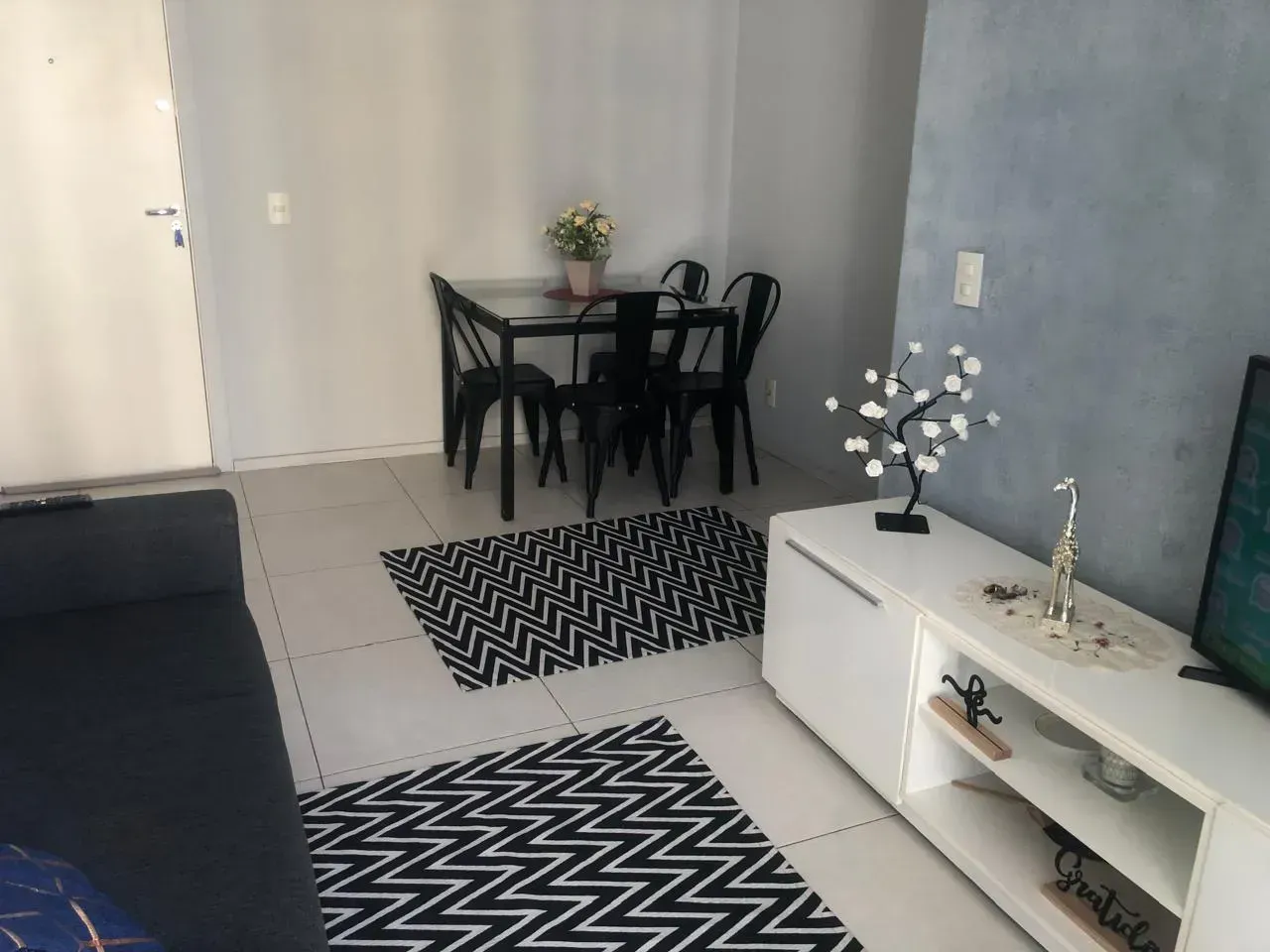 Apartamento mobiliado com 2 quartos e varanda — photo 13