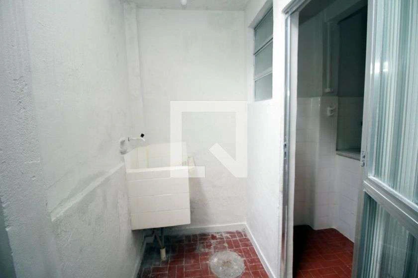 Casa sem mobília com 1 quarto e jardim privativo — photo 15