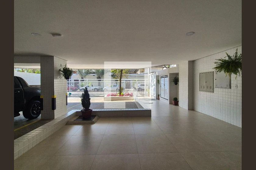 2-bedroom apartment, 1 with its own bathroom, 190 m² — photo 43