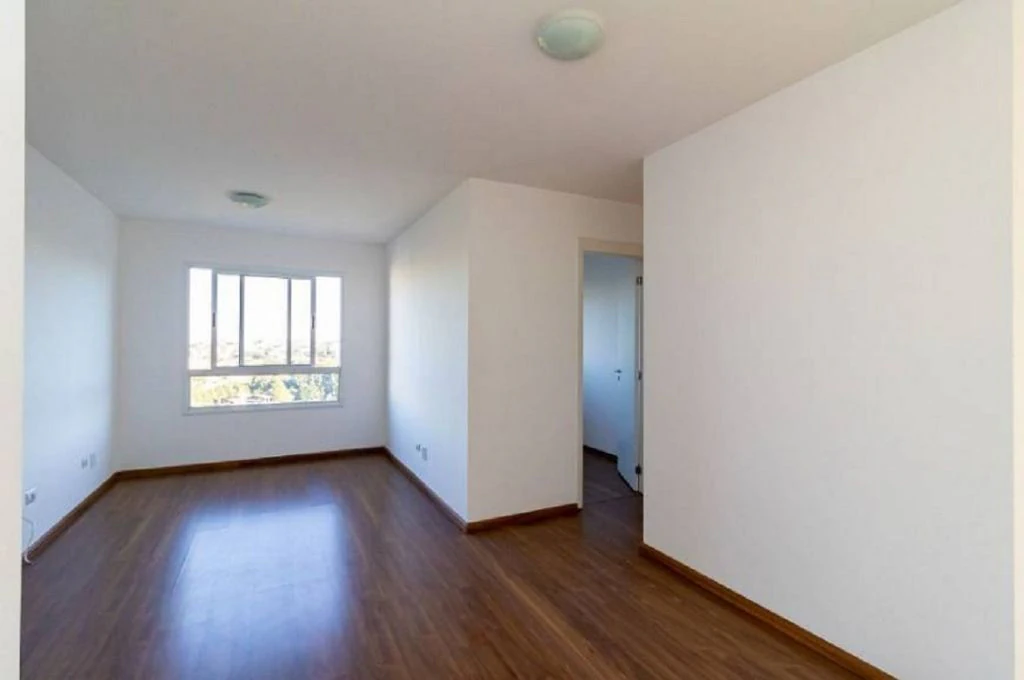 3-bedroom apartment with wood floors and 101 m² — photo 4