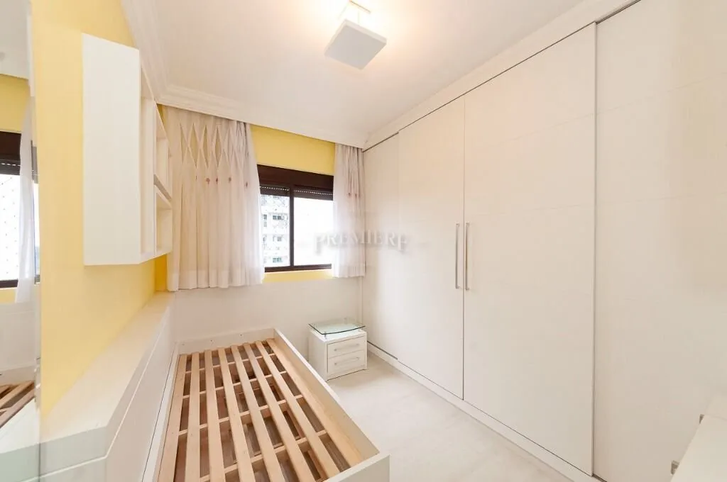 4-bedroom apartment with private barbecue — photo 39