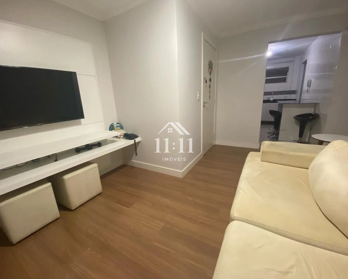 3-bedroom apartment with a home office in Curitiba — photo 8