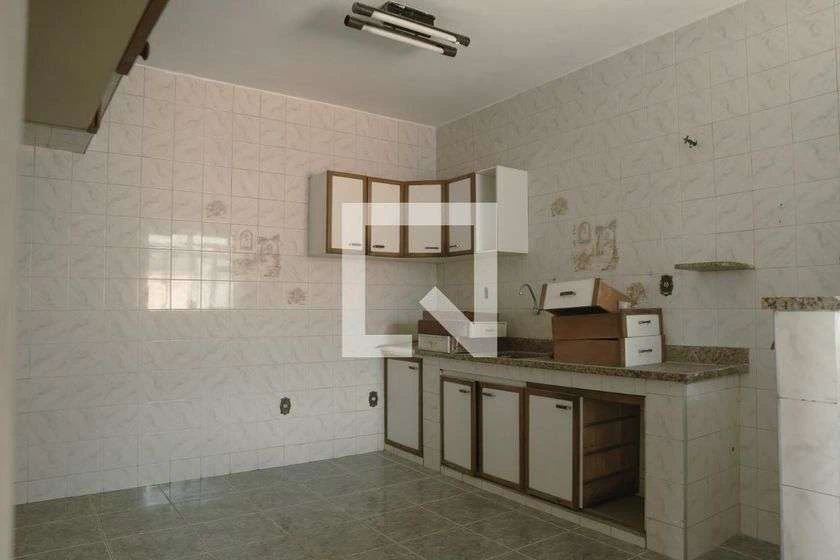 Rental house with balcony, 2 bedrooms and 120 m² — photo 6