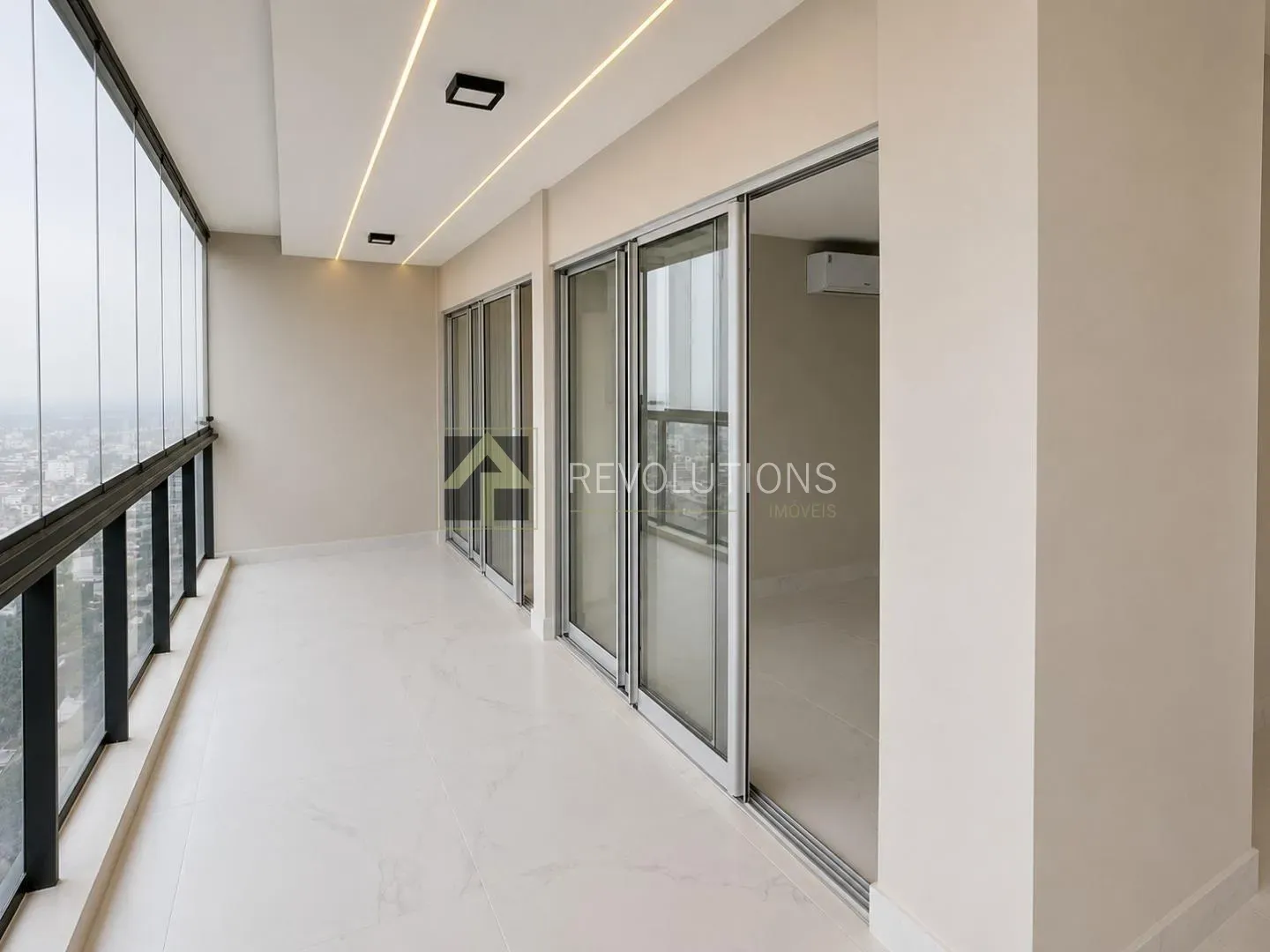 2-bedroom apartment with 2 bathrooms and 2 parking — photo 3