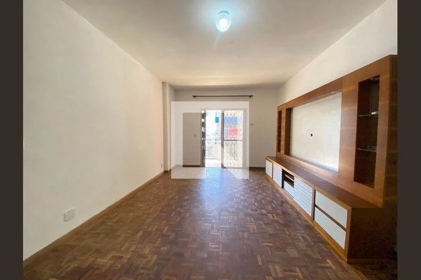 Apartamento com piso de madeira ou laminado, Méier — photo 3